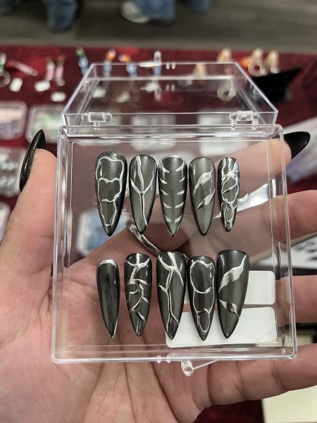 Silver Cat Eye with Chrome