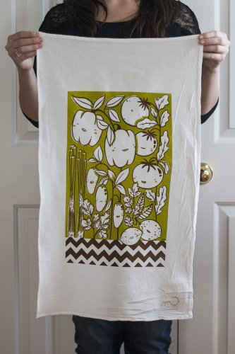 Salsa in Verde veggie tea towel
