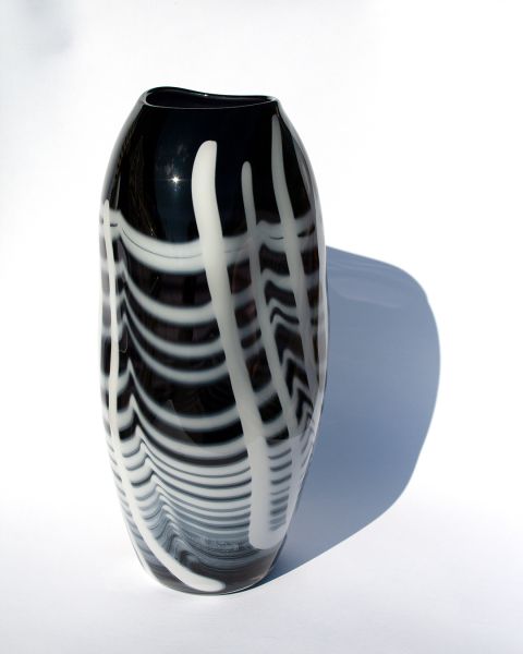 Vasarely Swish Vase