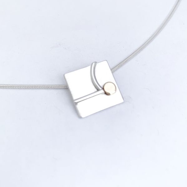 Resilience Pendant Small