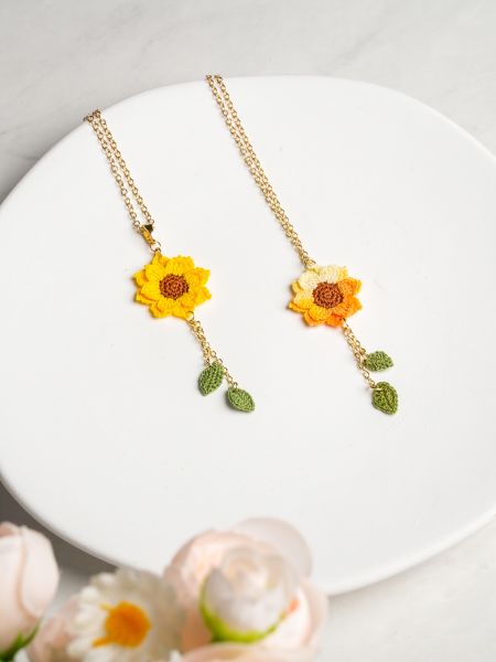 Sunflower necklace