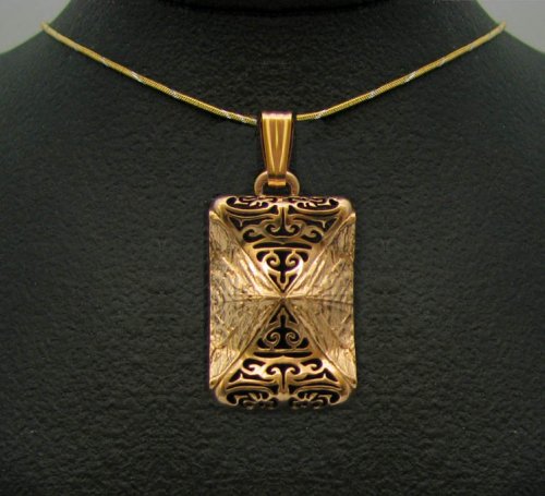 14K Gold pendant