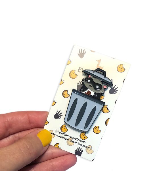 surprise trash panda - interactive pin (it moves!)